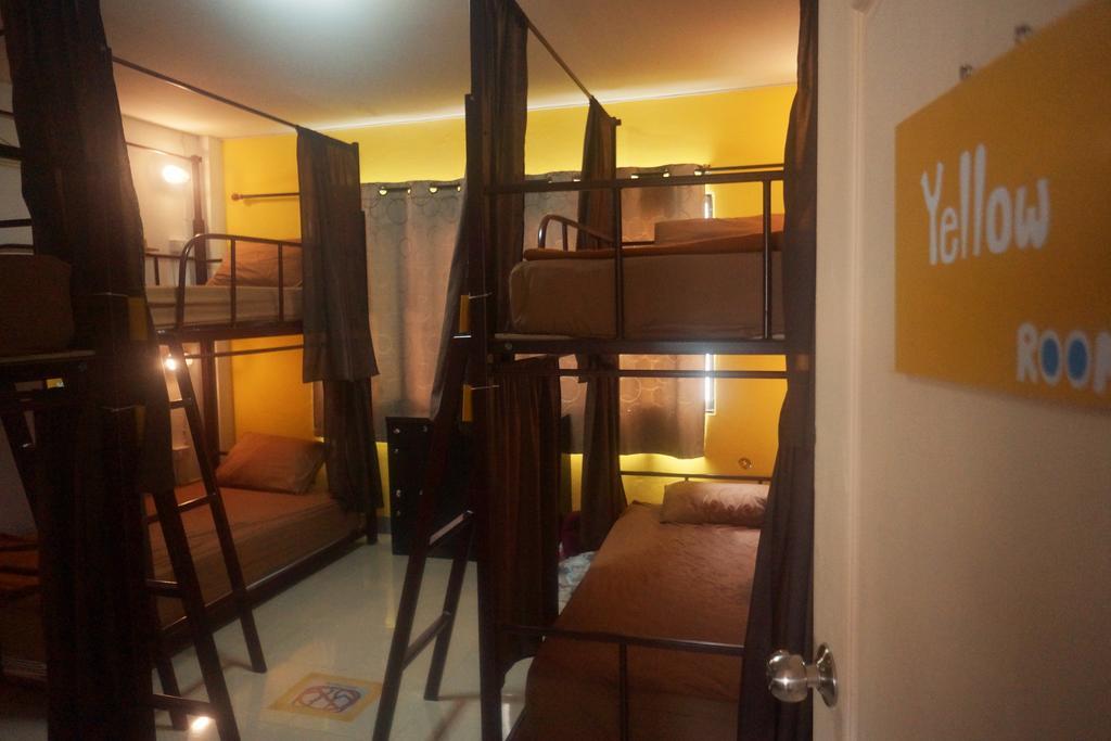 Cm City Hostel Чиангмай Екстериор снимка