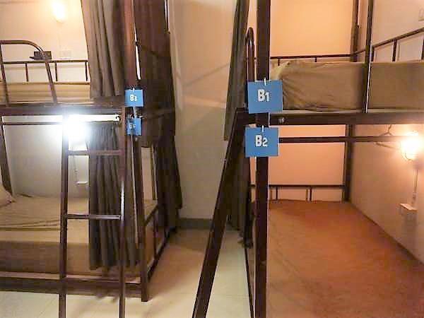 Cm City Hostel Чиангмай Екстериор снимка