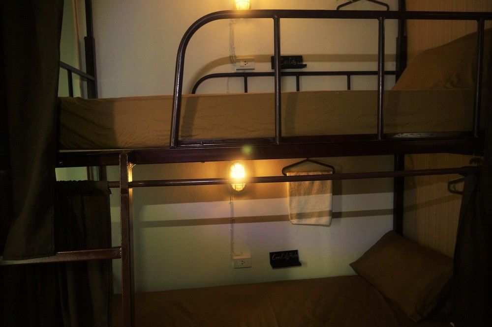 Cm City Hostel Чиангмай Екстериор снимка