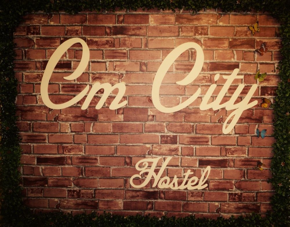 Cm City Hostel Чиангмай Екстериор снимка